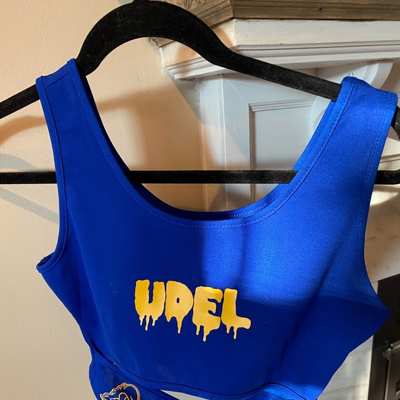 Univ of DE crop tank new - Picture 2 of 3